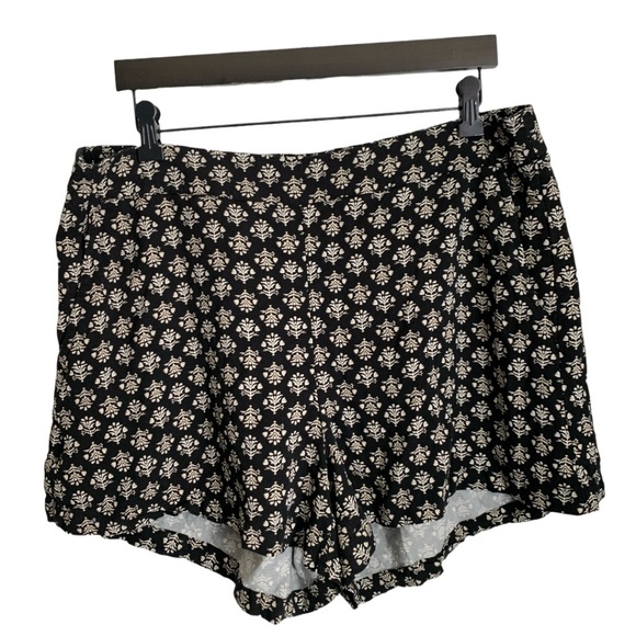 SOLD - Picture 4 of 10